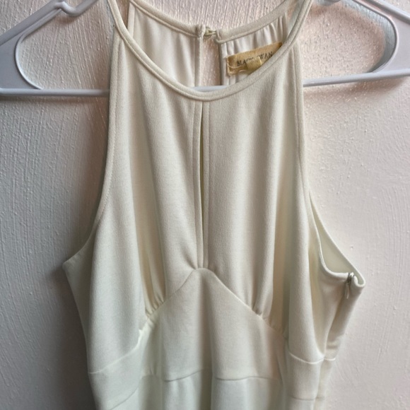 Black Swan keyhole dress, size medium - Picture 4 of 4